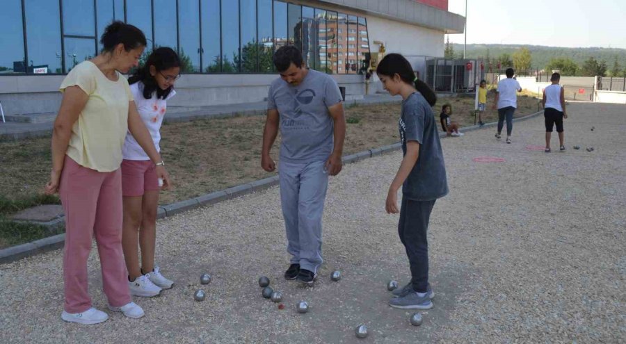 Bocce Petank Çiftler Yarışması