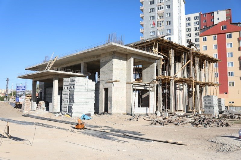 Melikgazi Belediyesi, Adem Tanç Camii’nin Yapımına Devam Ediyor