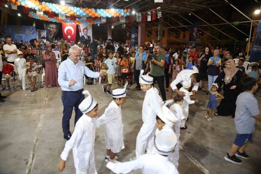 Roman Çocuklar Göbek Atarak Sünnet Oldu