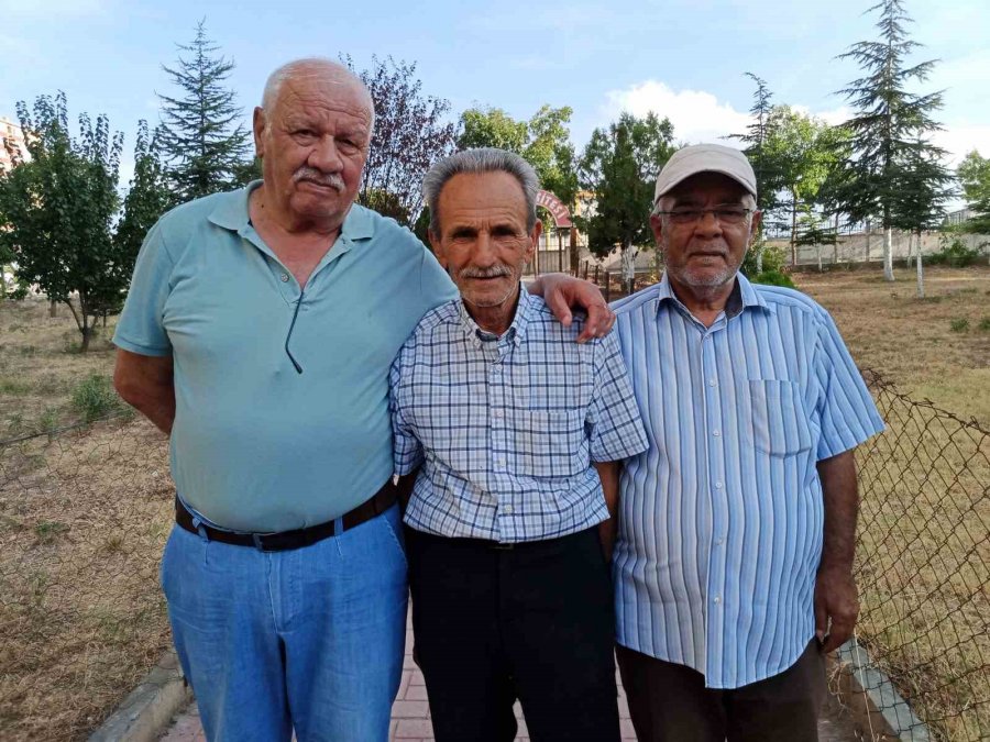 Blok Ve Daire Numaraları Yanlış Yazılan Vatandaşlar Evlerini Satamıyor