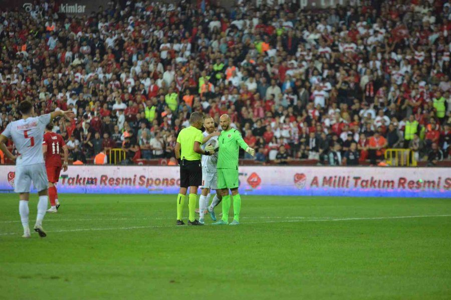 2024 Avrupa Şampiyonası Elemeleri: Türkiye: 0 - Ermenistan: 0 (ilk Yarı)