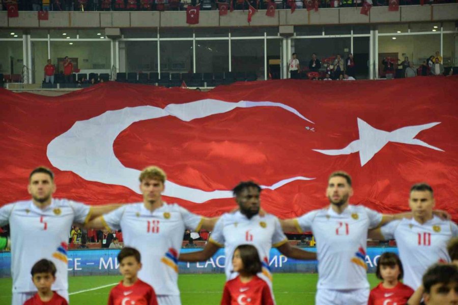 2024 Avrupa Şampiyonası Elemeleri: Türkiye 0 - Ermenistan: 0 (maç Devam Ediyor)