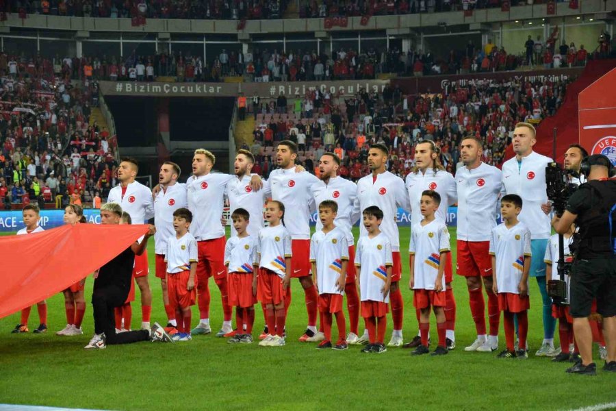 2024 Avrupa Şampiyonası Elemeleri: Türkiye 0 - Ermenistan: 0 (maç Devam Ediyor)