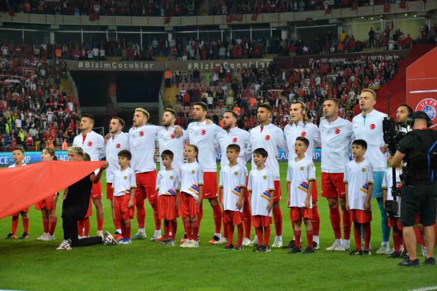 2024 Avrupa Şampiyonası Elemeleri: Türkiye 0 - Ermenistan: 0 (maç Devam Ediyor)