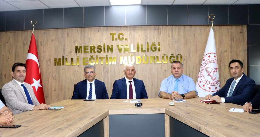 Mersin’de 2023- 2024 Eğitim Öğretim Yılı Toplantısı Yapıldı