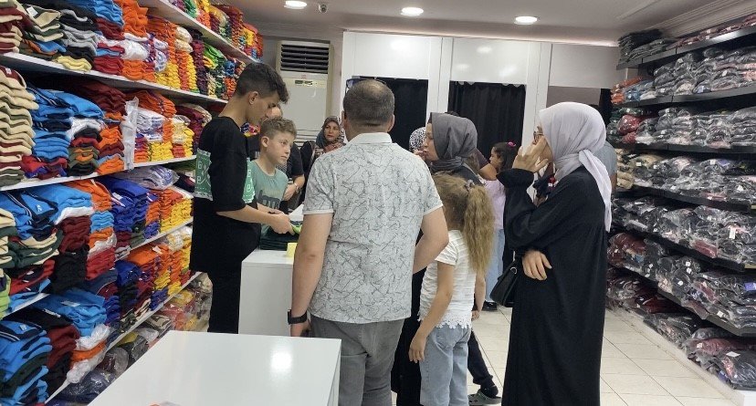 Okul Alışverişini Son Güne Bırakanlar Mağazalarda Yoğunluk Oluşturdu