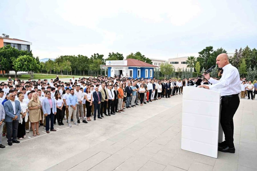 Antalya Osb Teknik Koleji’nde İlk Ders Zili Çaldı