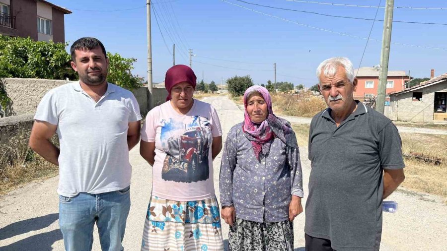 Bu Sokakta Yaşayanlara Doğalgaz Yok