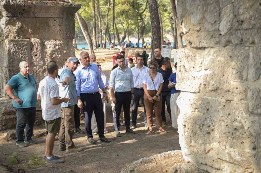 Büyük İskender’in Yürüdüğü 2 Bin Yıllık Cadde Gün Yüzüne Çıkartılacak