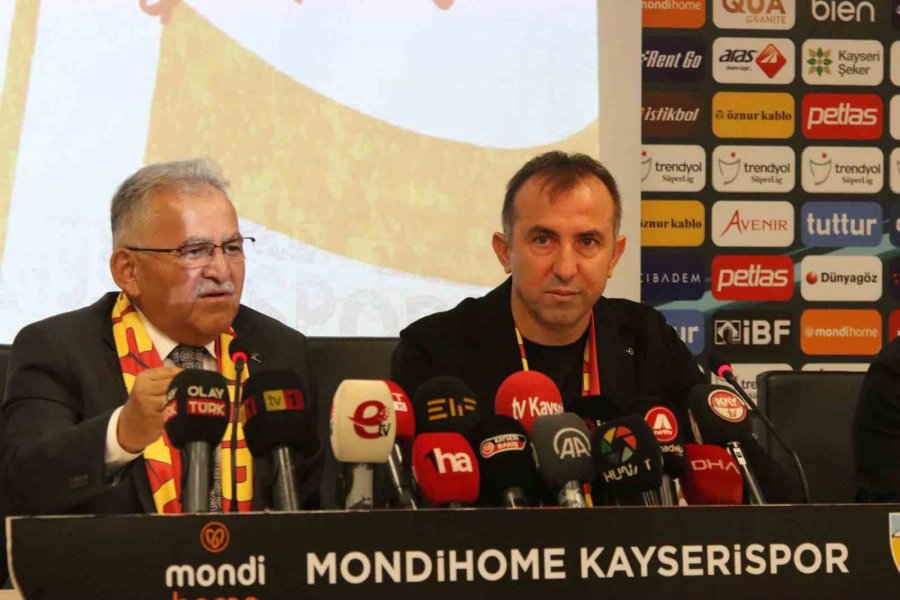 Kayserispor’da Recep Uçar İmzayı Attı