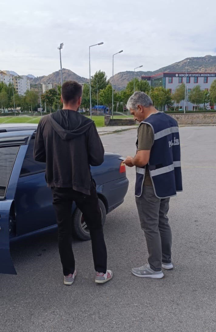 Kayseri Polisinden ’huzur’ Uygulaması: 193 Park Kontrol Edildi