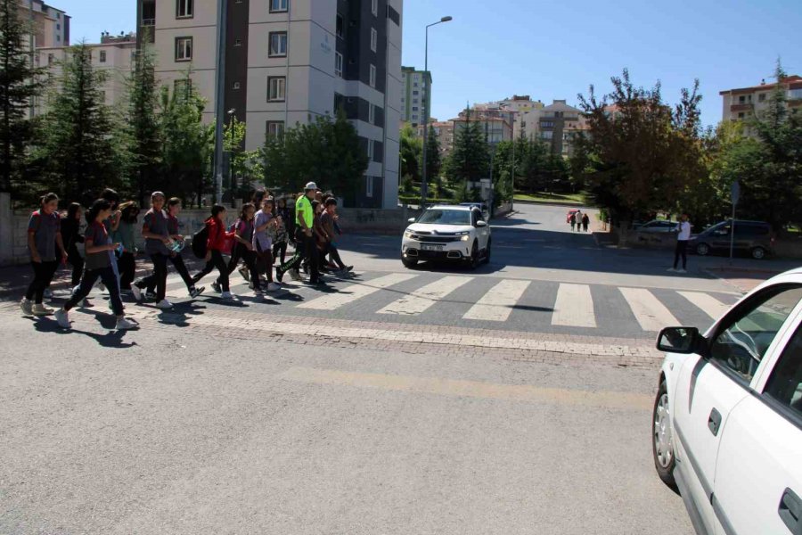 Kayseri’de Okul Yolunda Her Şey Yolunda