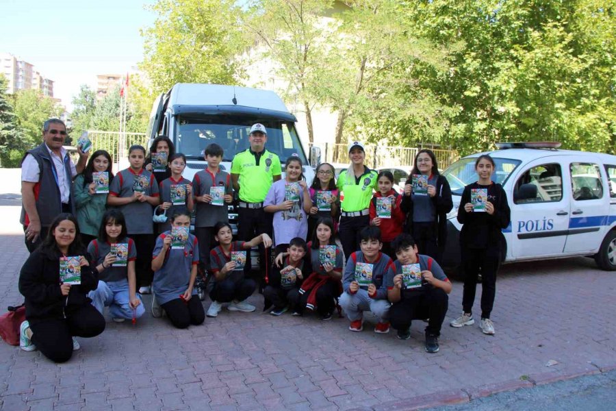 Kayseri’de Okul Yolunda Her Şey Yolunda