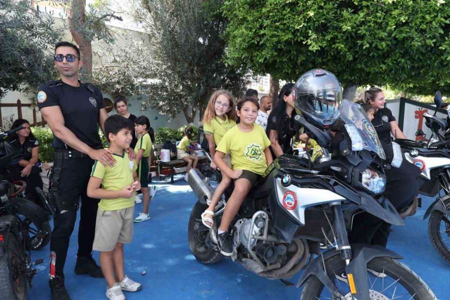 Mersin’de Okul Önlerinde Güvenlik Tedbirleri Arttırıldı