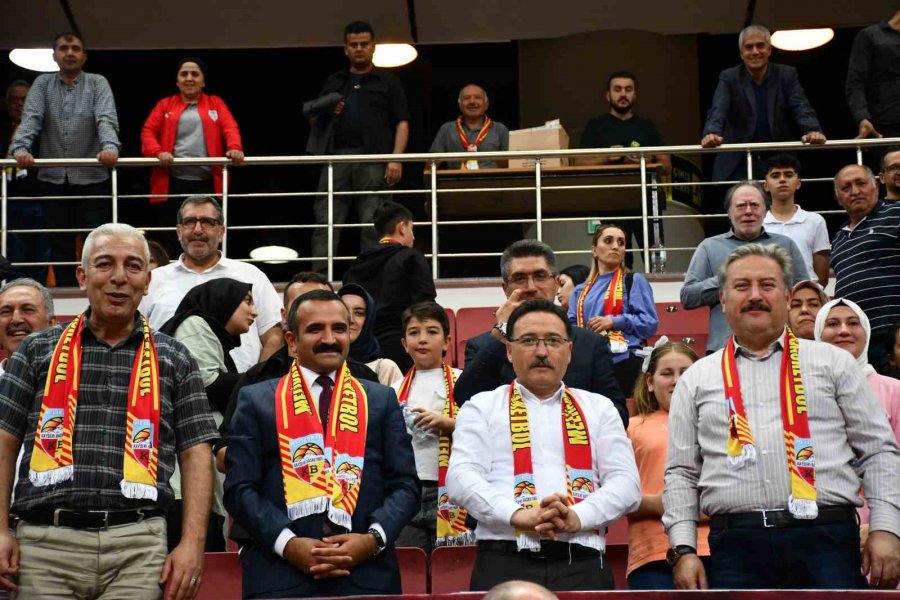 Tkbl: Melikgazi Kayseri Basketbol: 94 - Bursa Uludağ Basketbol: 84