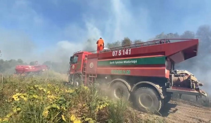 Antalya’da Kuş Cennetinde Çıkan Yangın Kontrol Altına Alındı