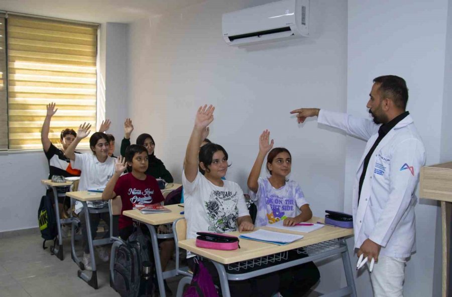 Mersin Büyükşehir Belediyesi Kurs Merkezlerine Bir Yenisini Daha Ekledi