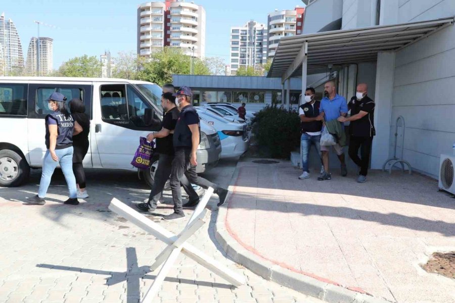 Mersin’deki Terör Operasyonunda 3 Tutuklama