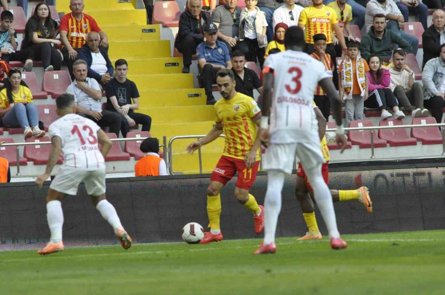 Trendyol Süper Lig: Kayserispor: 1 - Gaziantep Fk: 0 (ilk Yarı)