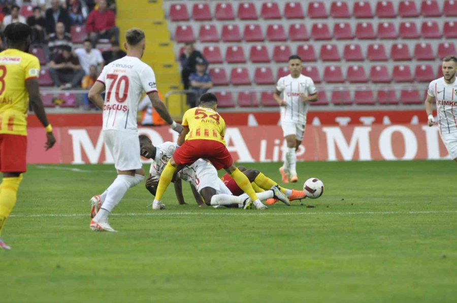 Trendyol Süper Lig: Kayserispor: 2 - Gaziantep Fk: 0 (maç Sonucu)