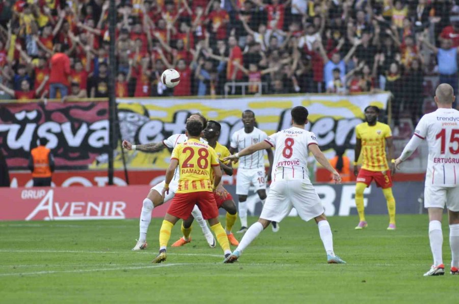 Trendyol Süper Lig: Kayserispor: 2 - Gaziantep Fk: 0 (maç Sonucu)