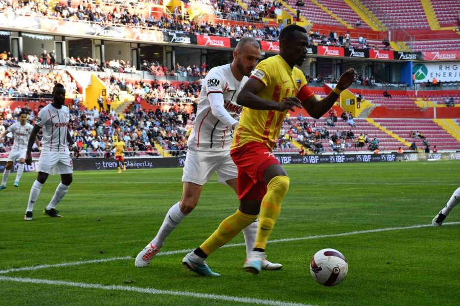 Trendyol Süper Lig: Kayserispor: 1 - Gaziantep Fk: 0 (maç Devam Ediyor)