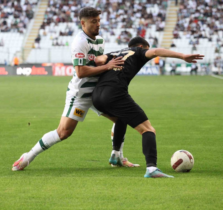 Trendyol Süper Lig: Konyaspor: 1 - Çaykur Rizespor: 0 (ilk Yarı)