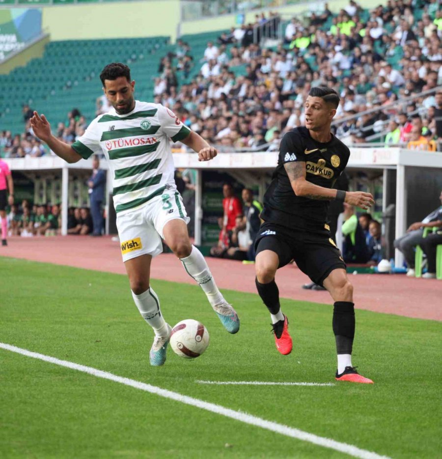 Trendyol Süper Lig: Konyaspor: 1 - Çaykur Rizespor: 0 (ilk Yarı)