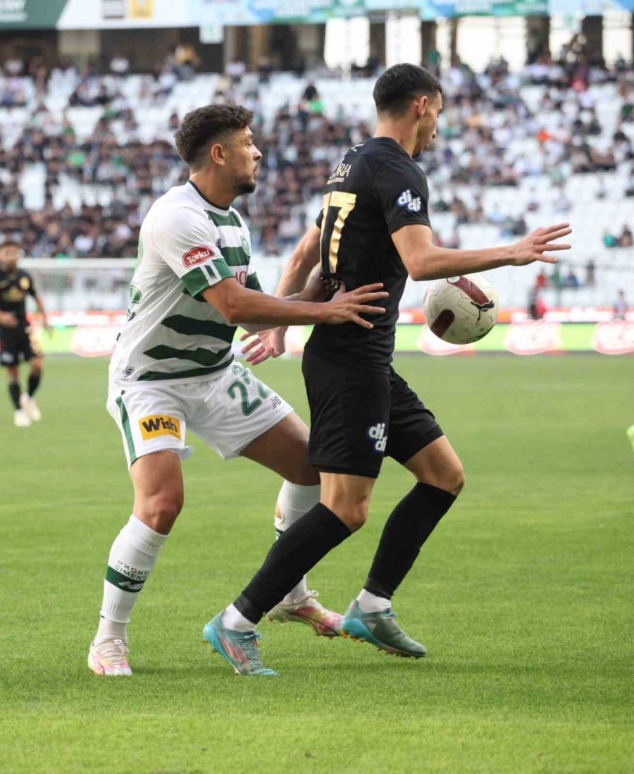 Trendyol Süper Lig: Konyaspor: 1 - Çaykur Rizespor: 0 (ilk Yarı)