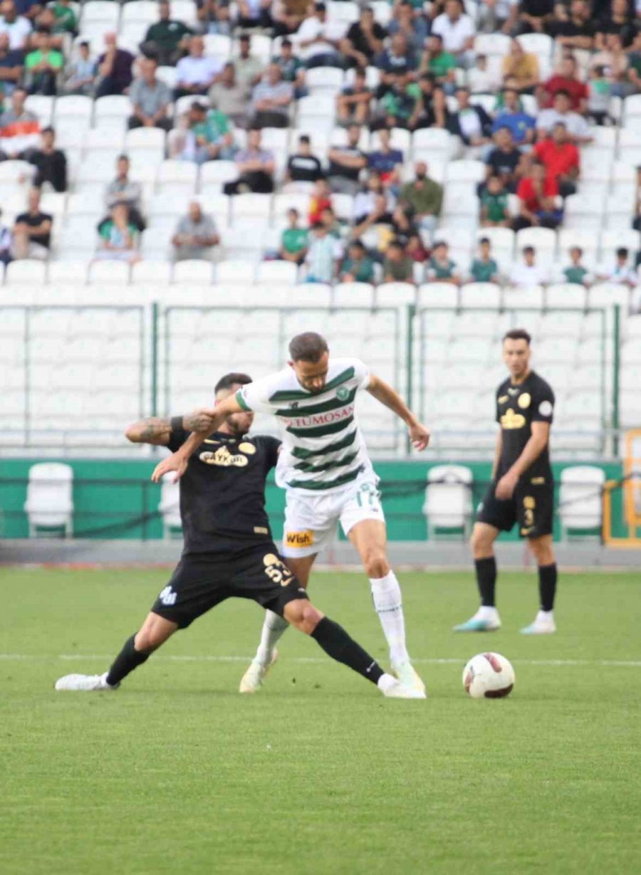 Trendyol Süper Lig: Konyaspor: 1 - Çaykur Rizespor: 0 (ilk Yarı)