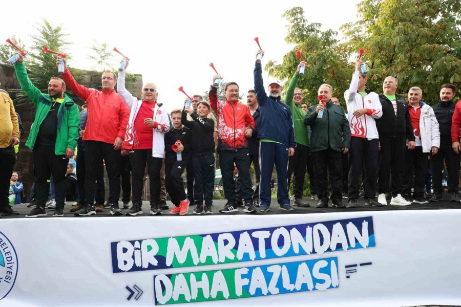 Kayseri’de 3. Uluslararası Yarı Maratonu Heyecanı