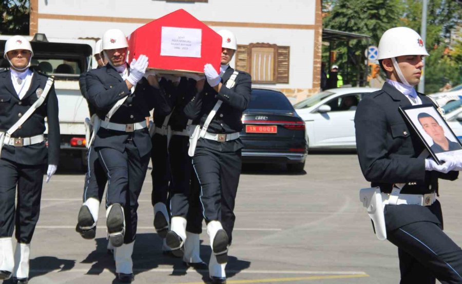 Şehit Polis Akpınar İçin Tören Düzenlendi