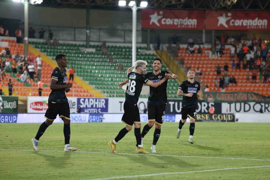 Trendyol Süper Lig: Corendon Alanyaspor: 3 - Kasımpaşa: 3 (maç Sonucu)