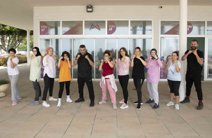 Mersin Büyükşehir Belediyesi Çalışan Kadınlar İçin Krav Maga Kursu Açıyor