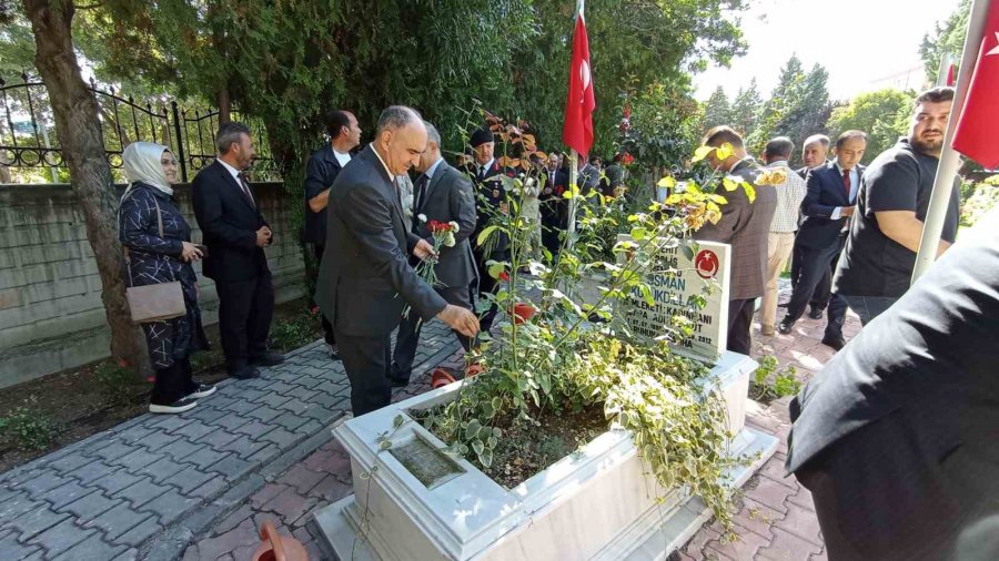 Konya’da Gaziler Günü’nde Şehitlere Ziyaret