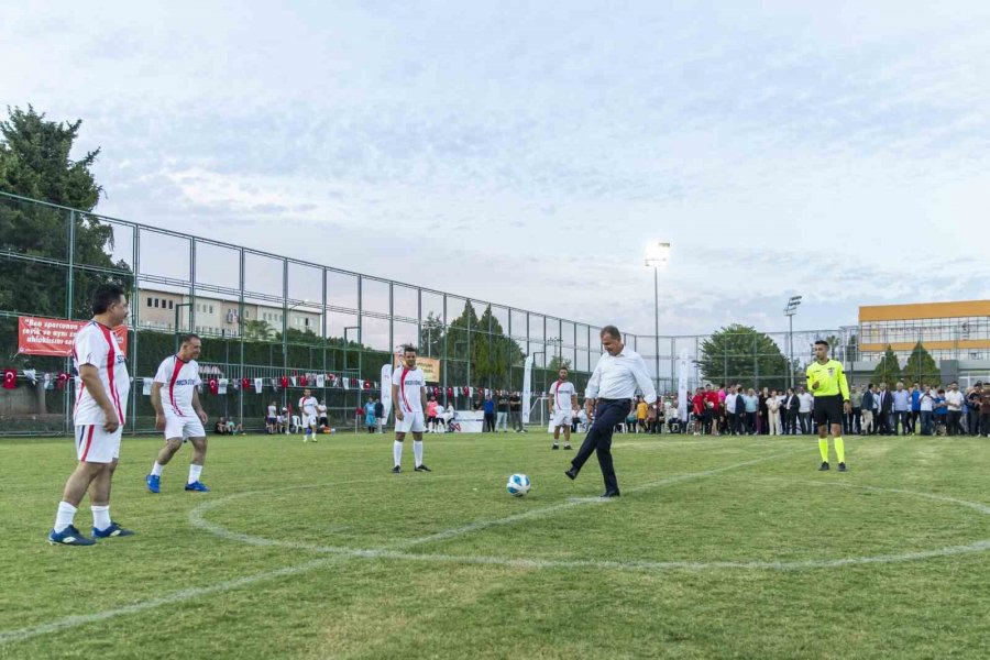 Mersin Büyükşehir Belediyesi 2. Birimler Arası Futbol Turnuvası Başladı