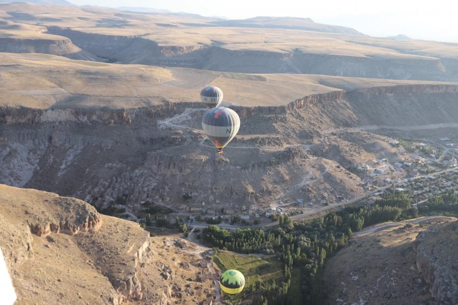 Büyükelçiler Ve Diplomatlar Soğanlı Semalarında Balon Turu Yaptı