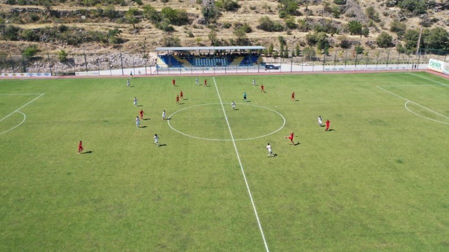 Hacılar Fevzi Mercan Stadyumu Göz Dolduruyor