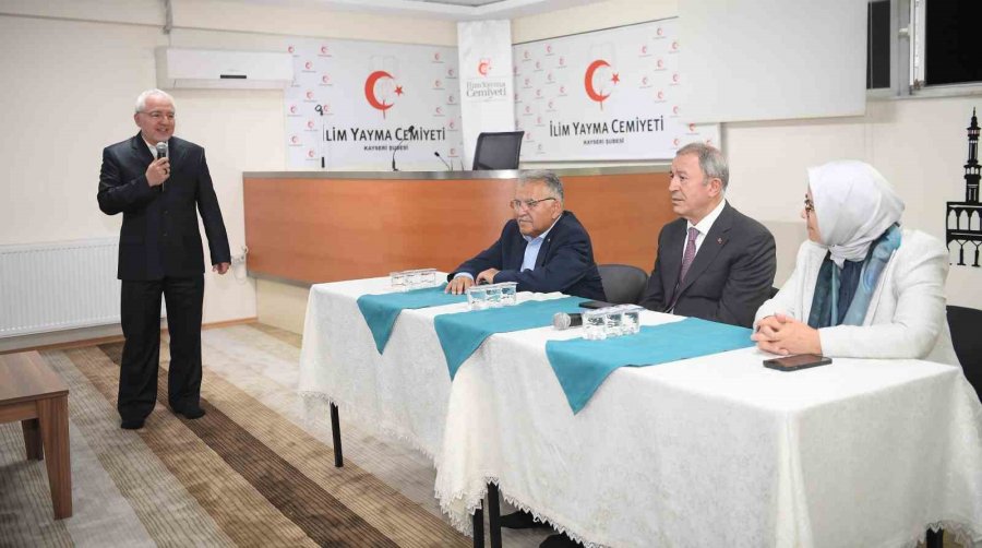 Akar Ve Büyükkılıç’tan Ak Parti Teşkilatı İle Tanışma Toplantısı