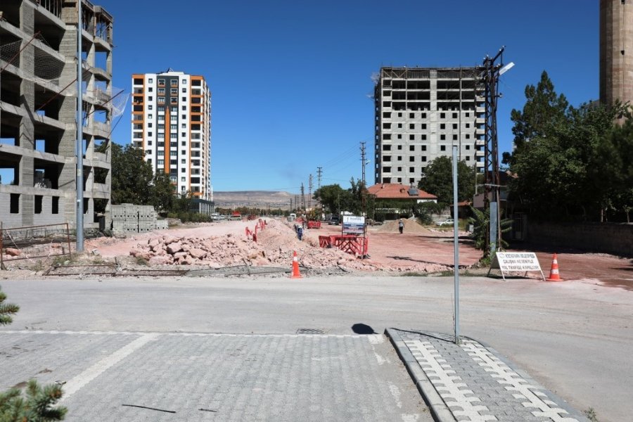 Başkan Çolakbayrakdar: Cam Damar Olacak Ana Yolu Açıyoruz"