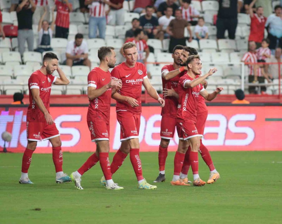 Trendyol Süper Lig: Antalyaspor: 2 - Samsunspor: 0 (maç Sonucu)