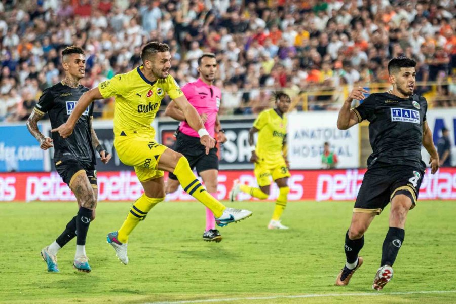 Trendyol Süper Lig: Corendon Alanyaspor: 0 - Fenerbahçe: 1 (maç Sonucu)