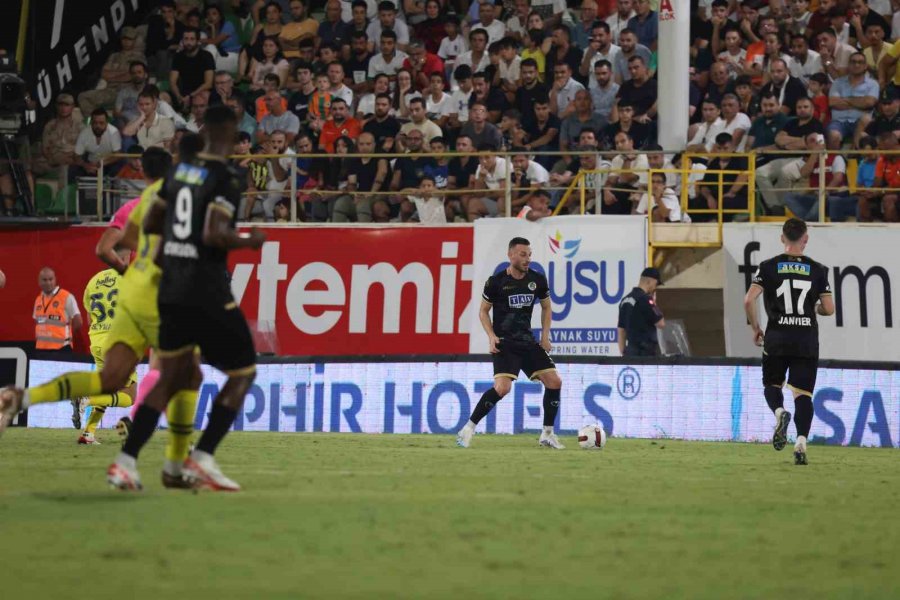 Trendyol Süper Lig: Corendon Alanyaspor: 0 - Fenerbahçe: 1 (maç Sonucu)