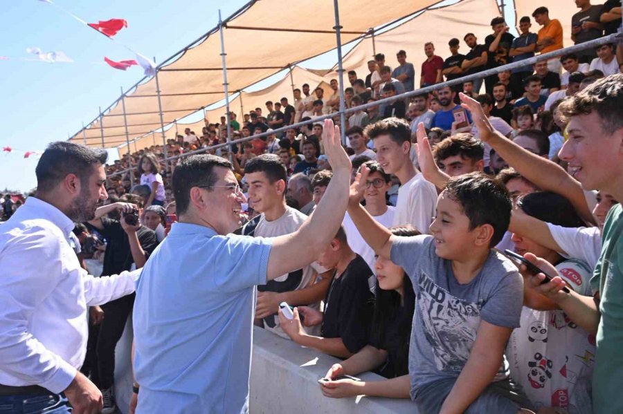 Antalya Otomobil Festivali Yoğun İlgi Gördü