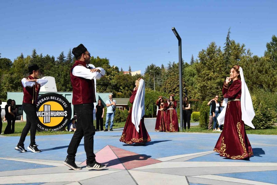 Kursiyerlerden Muhteşem Gösteri