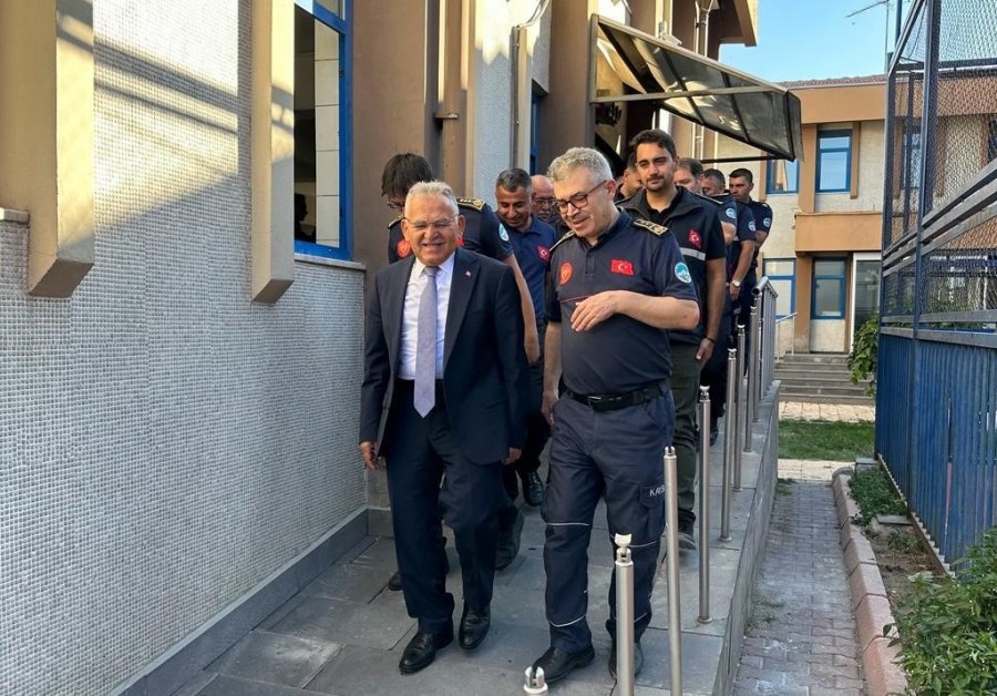 Kayseri İtfaiyesi 9 Ayda Bin 875 Olaya Müdahale Etti