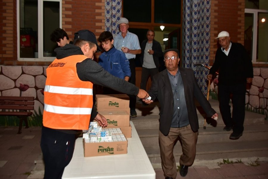 İnönü’de Mevlid Kandilinde Osmanlı Geleneği Sürdürüldü