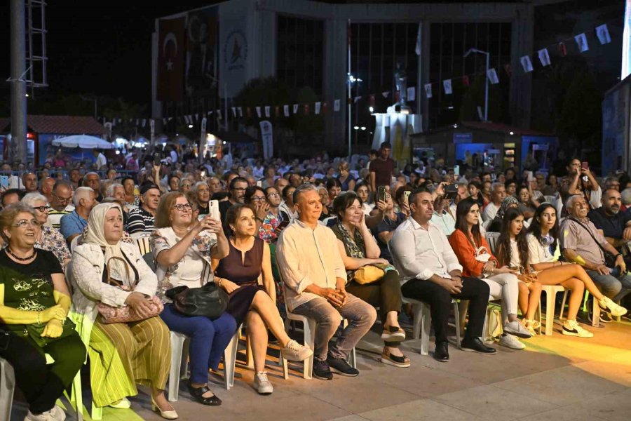 Festivalde Doğu Anadolu Gecesi