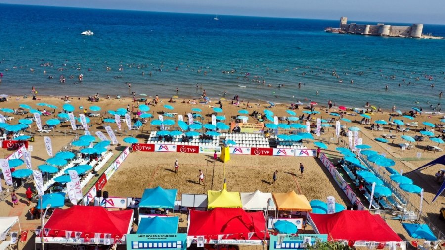 Mersin’de Probeach Tour Plaj Voleybolu Heyecanı