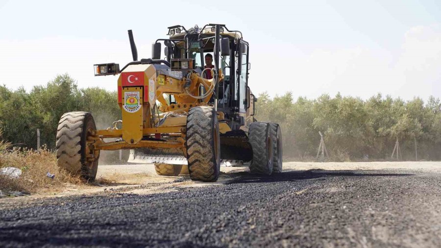 Tarsus’ta Yollar Yenileniyor